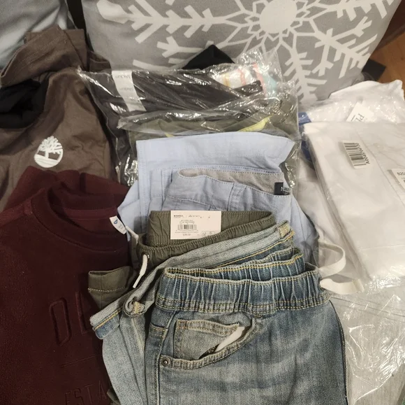 Boy's Grab Bag - Size 10-12 - Picture 4 of 6